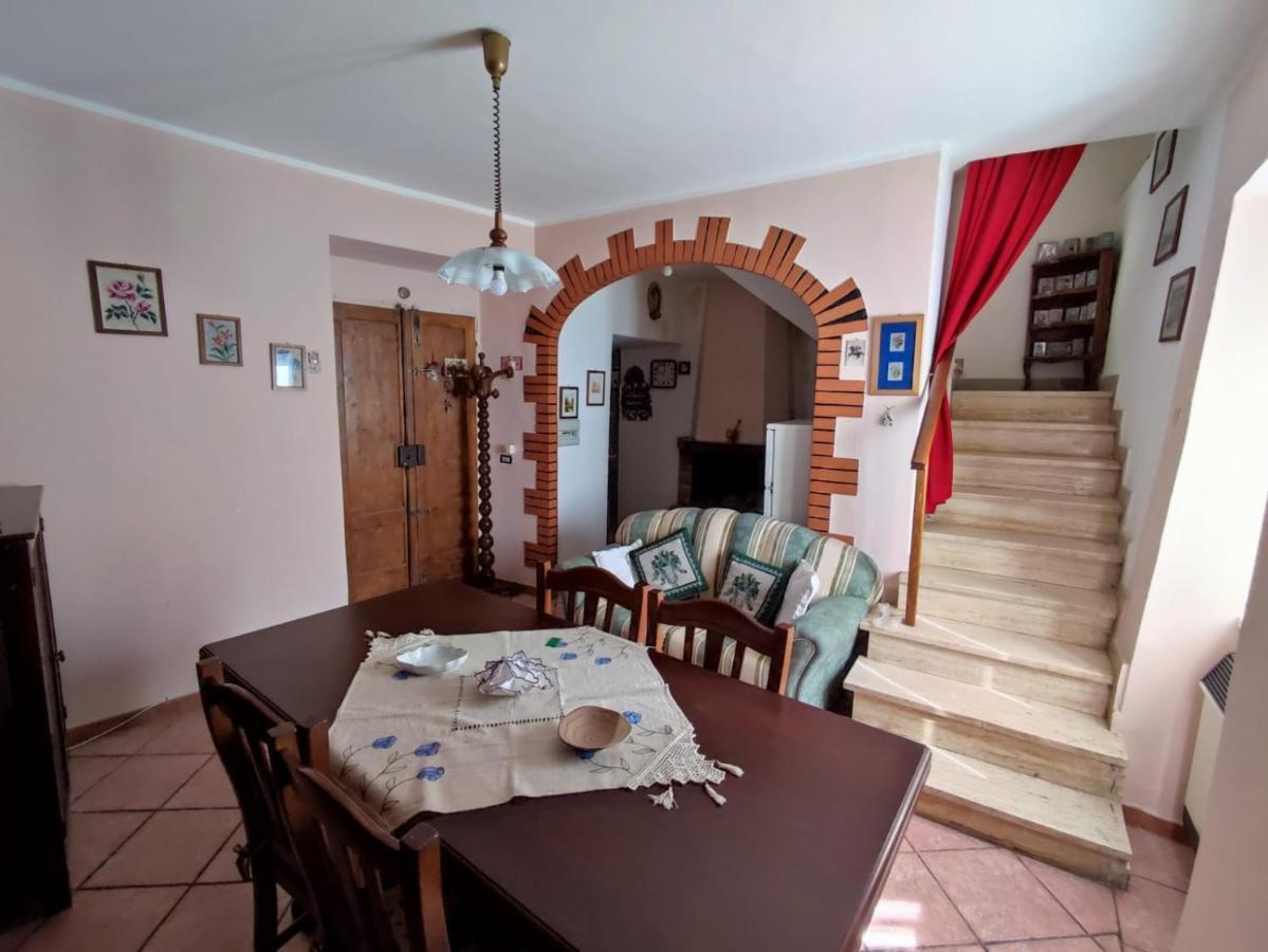 Casa Vacanza Nonna Maria Calvi dell' Umbria Luaran gambar