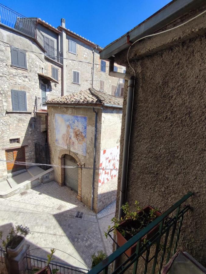 Casa Vacanza Nonna Maria Calvi dell' Umbria Luaran gambar